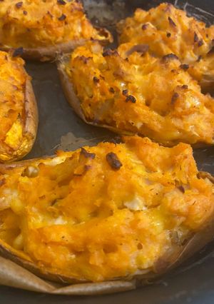 Une photo de Patate douce farcie au poulet