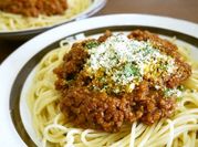 A picture of beef bolognese