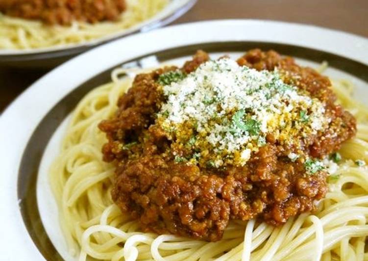 Delicious Classic Spaghetti Bolognese Sauce