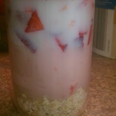 A picture of Strawberry Overnight Oats.