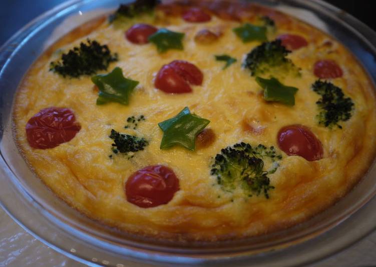 Broccoli and Tomato Christmas Flan