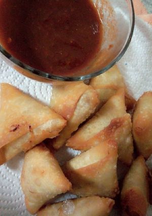 A picture of One bite Aloo samosa #cookpadRamadan.