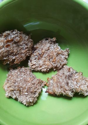 Una foto de Galletas de banana y coco