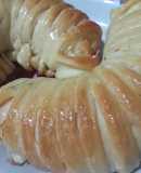 Bánh mì cuộn lenn!