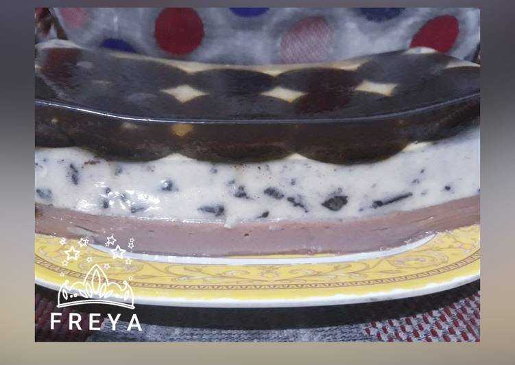 Langkah Mudah untuk Membuat Puding Lapis Oreo Milo, Menggugah Selera