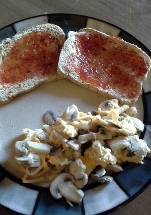 A picture of Mushroom Omelet.