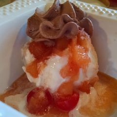 Pineapple Up Side Down Sundae A picture of Pineapple Up Side Down Sundae.