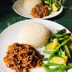Steamed White rice 🍚 A picture of Steamed White rice 🍚.