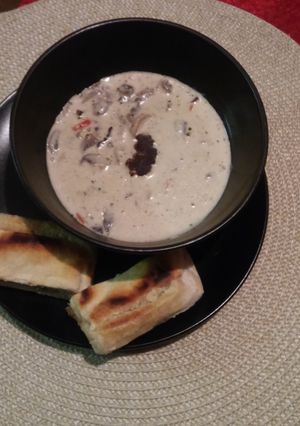 A picture of Creamy Mushroom and Biltong Soup.