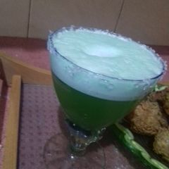 A picture of Ice cream soda.