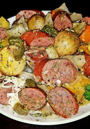 A picture of Mike's Andouille Sausage & Vegetable Melody.