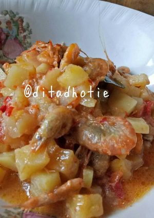 Foto resep Sambel goreng kentang udang simple