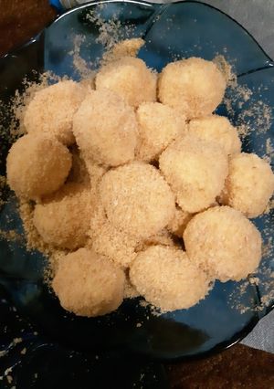 Gyors, egyszerű, lisztmentes, habkönnyű túrógombóc recept fotója