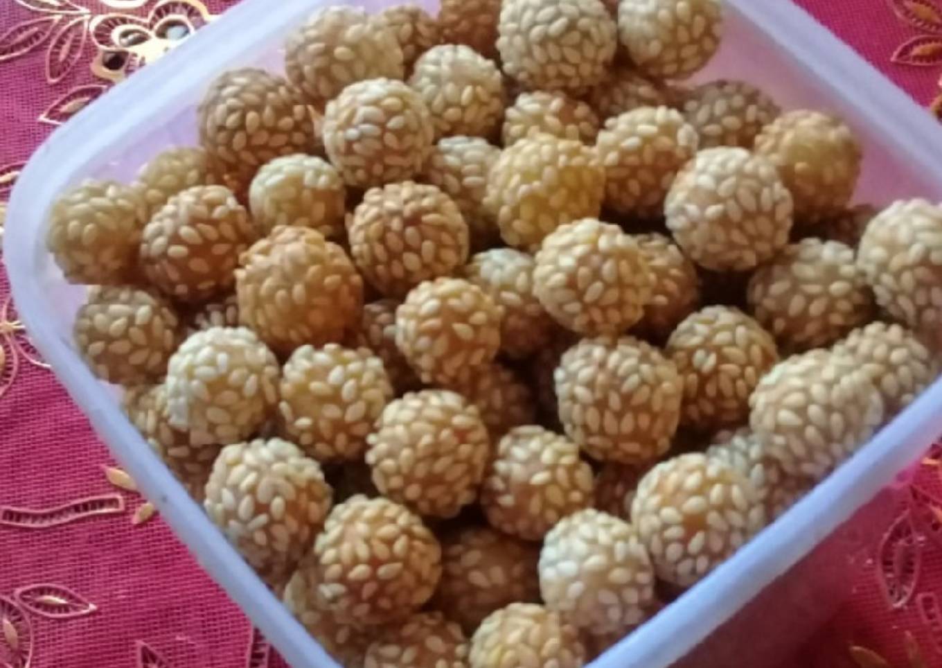 Kue keciput wijen / klenteng