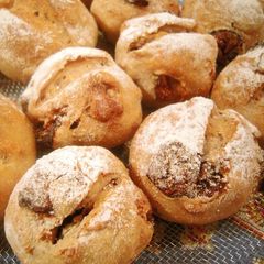 A picture of Fig and Walnut Bread With Rye Flour.