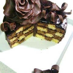 A picture of Chocolate Decorations For Valentine's.