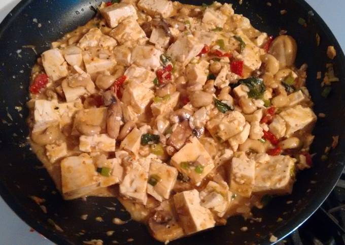 Vegan Thai Peanut Tofu Stir Fry