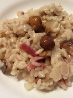 Foto di Risotto con i funghi, speck e gorgonzola