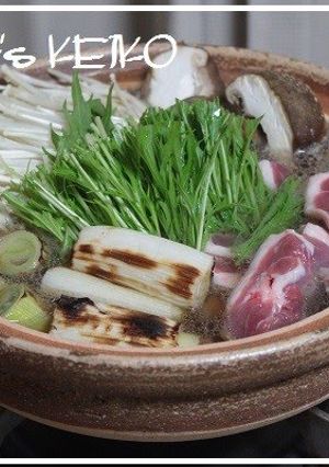 A picture of Farmhouse Recipe: Duck and Green Onion Hot Pot.