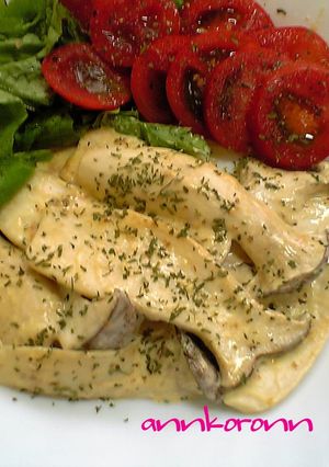 A picture of King Trumpet Mushroom Steaks with Mayonnaise.