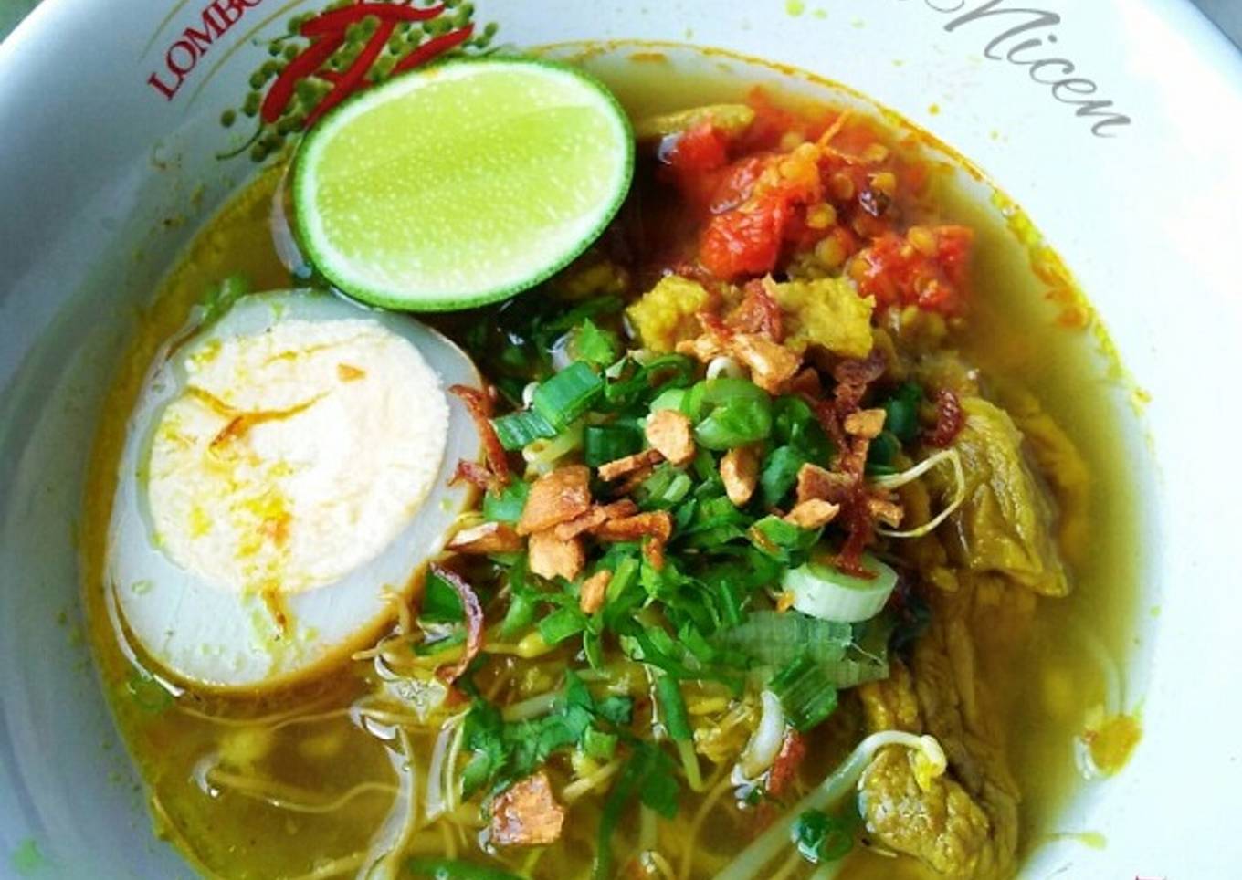 Soto Daging Bening