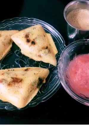 A picture of Idli Batter Sandwich.