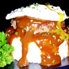 A picture of Mike's Crazy EZ Loco Moco.
