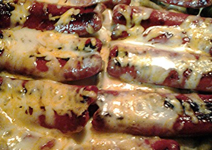 Green beans with hotdogs recipe main photo