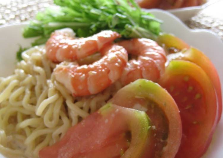 Easiest Way to Prepare Super Quick Homemade Shrimp and Tomato Cold Noodles with Sesame Sauce