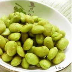 A picture of Goes Great with Beer Curry Flavored Fried Edamame.