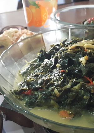 Foto resep Gulai pucuk ubi tumbuk