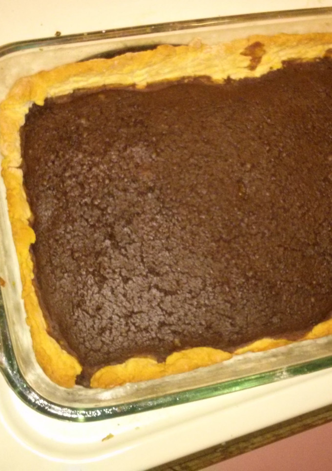 A picture of Mimi's made over fudge pie bars.