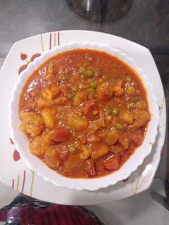 વેજ કોલ્હાપુરી (Veg Kolhapuri Recipe In Gujarati) રેસીપી મુખ્ય ફોટો