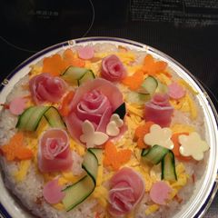 A picture of Doll Festival Sushi Cake.