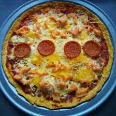 A picture of Pizza Pepperoni & Salmon (low carb/ketofy).