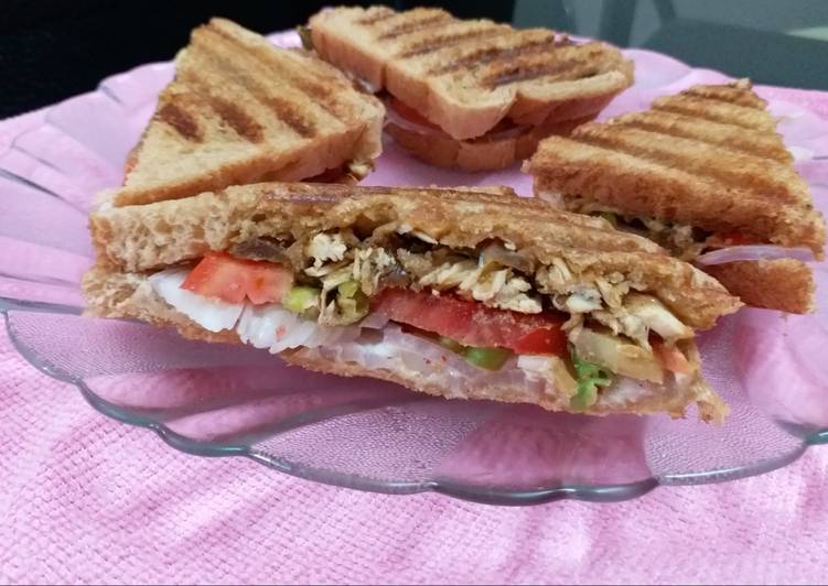 Step-by-Step Guide to Prepare Ultimate Chicken Roast Grilled Sandwich