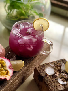 Gambar Soda Bunga Telang Bersama Markisa Dan Longan
