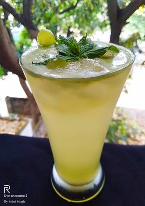 A picture of Grapes Mint Mojito.