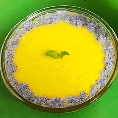 A picture of Pineapple and coconut smoothie.