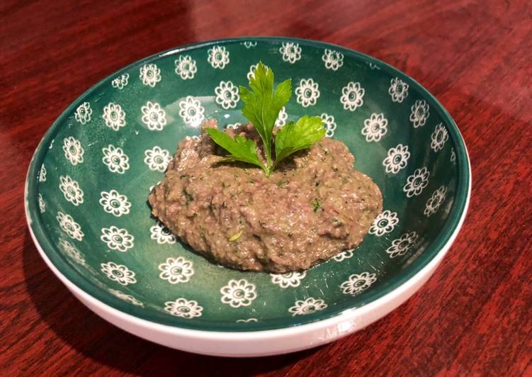 Easiest Way to Prepare Olive Tapenade