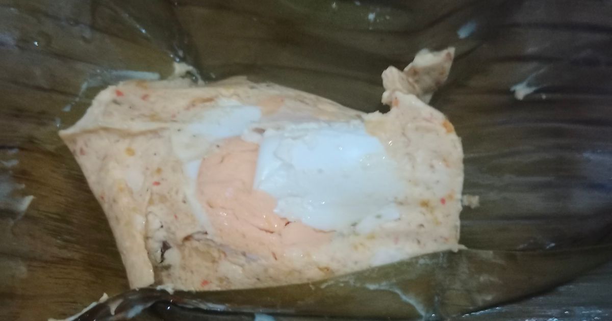 Bothok Tahu Telur Asin (pakai daun pisang)