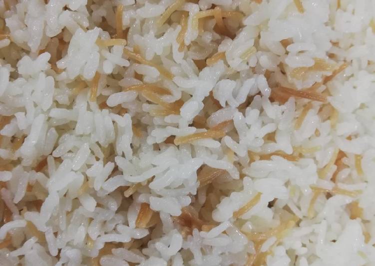 ارز بالشعيريه