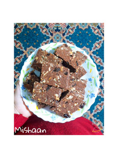 عکسی از دستور کیک رژیمی گردو و خرما