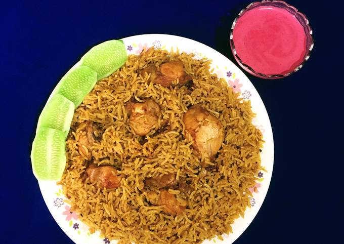 One Pot Chicken Rice Recipe by Sudipa Gope - Cookpad