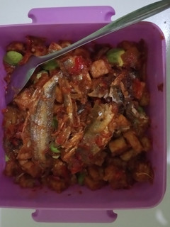 Foto resep Ikan asin balado campur tempe, pete manyoss