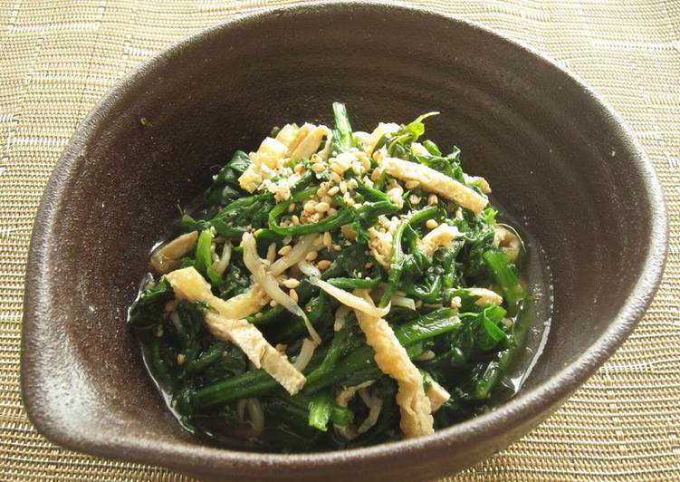 Parboiled Chrysanthemum Greens and Spinach