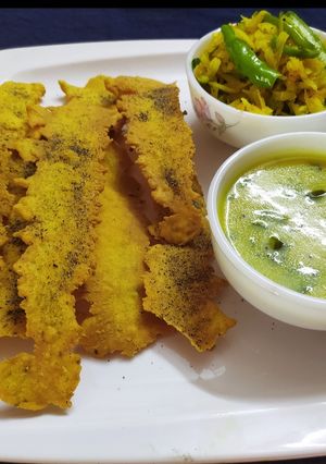 A picture of Fafda.