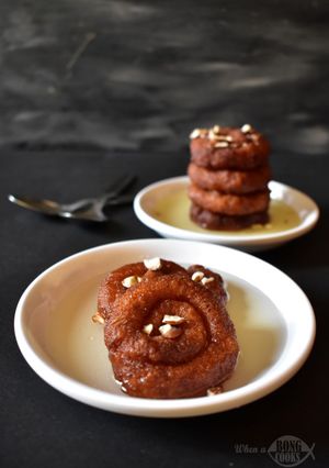 A picture of Chhanar Jilapi (Bengali Style Cottage Cheese Jalebi).
