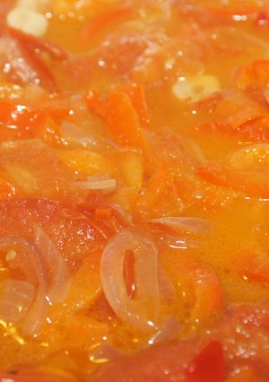 A picture of Spicy Tomato and Paprika soup.