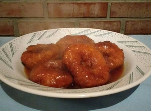 Una foto de Picarones en chancaca